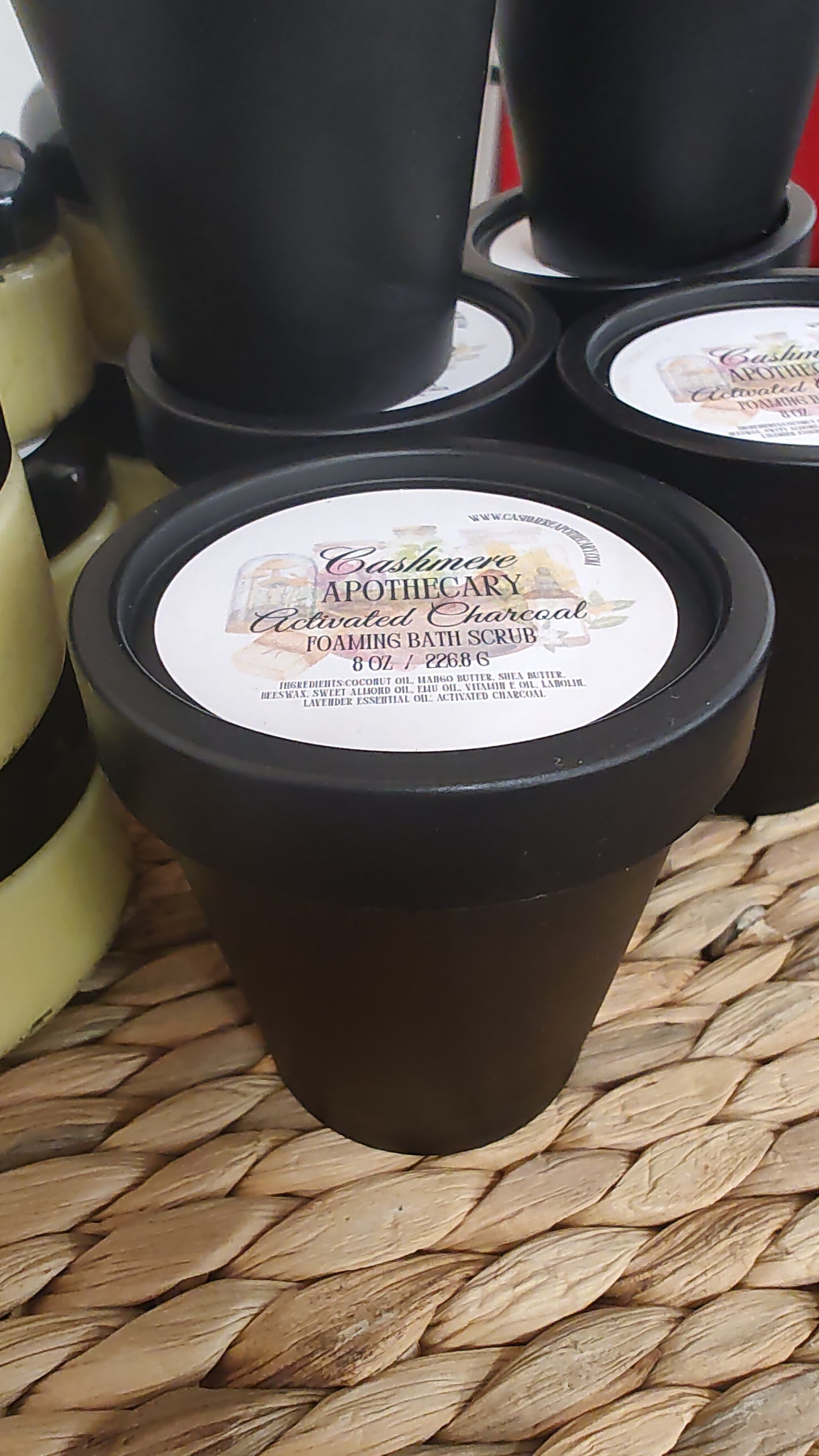 Activated Charcoal Foaming Body Scrub masculine scent